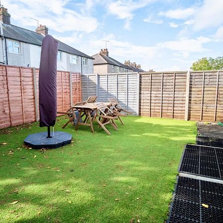 Little Garden View Apartment St Albans ภายนอก รูปภาพ